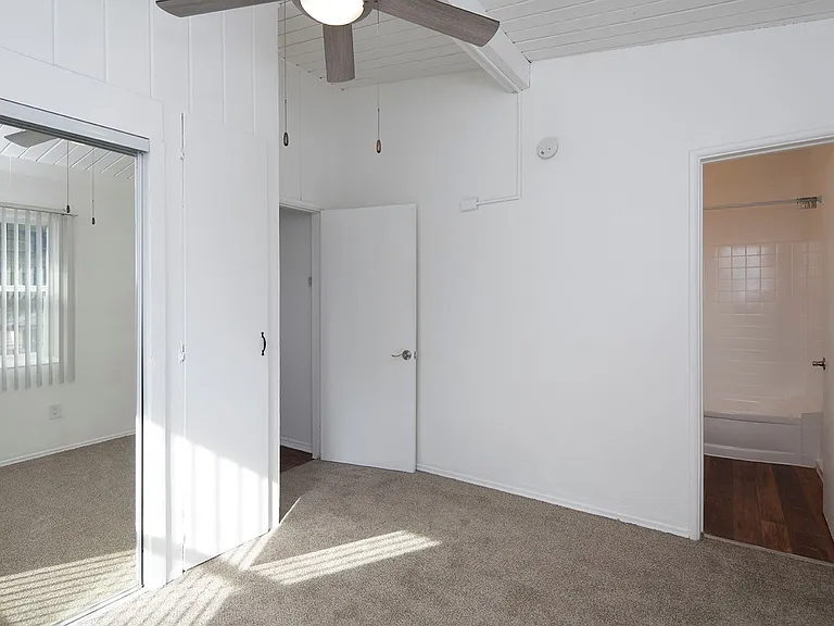 Aztec Lofts Apartments — Photo 19