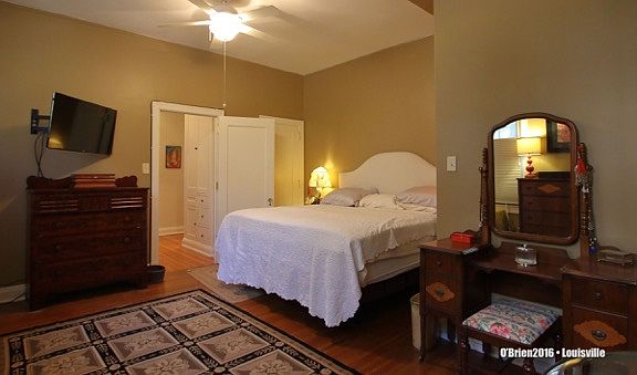 5th image of 1412 Willow Ave APT 24