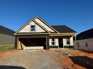 1261 Cleve Gosnell Ln, Spartanburg, SC 29303