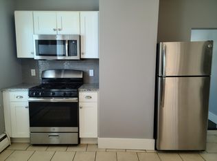40 Elliott St #1, Beverly, MA 01915