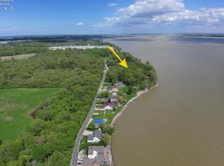 2426 E Schiewe Rd, Pt Clinton, OH 43452
