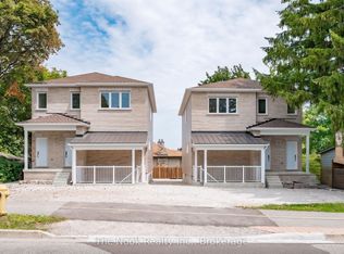 403 Thornton Rd N #3, Oshawa, ON L1J 6S9