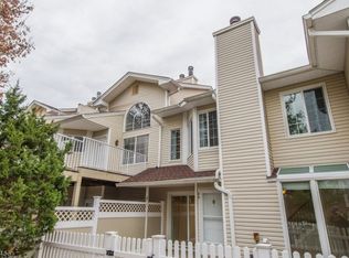 69 Academy Ct, Bedminster, NJ 07921