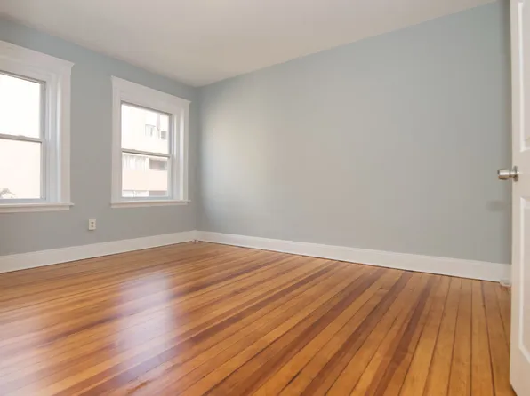 43 Boulevard Ter, Brighton, MA