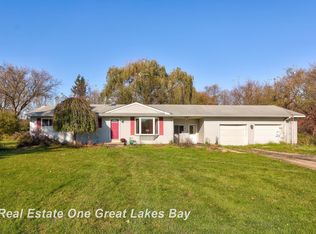 21638 Roosevelt Rd, Merrill, MI 48637