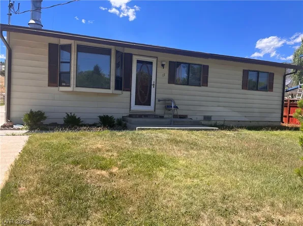 11 Carson Ct, Ely, NV 89301