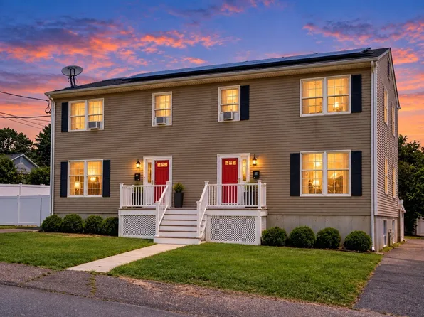 4 Seagirt Ave, Saugus, MA 01906
