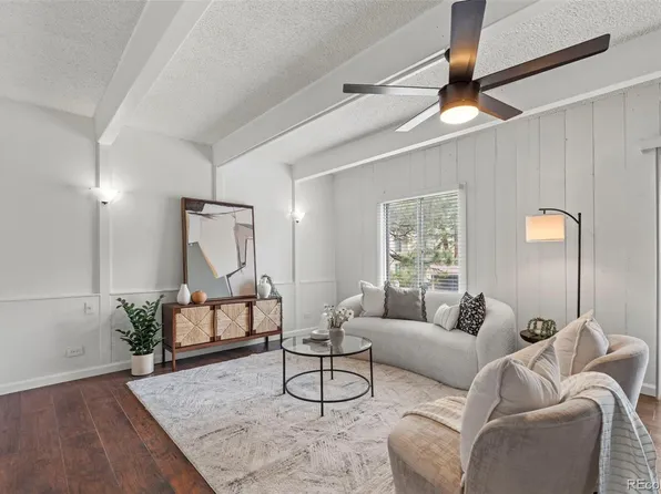 9725 E Harvard Avenue Bldg T #323, Denver, CO 80231