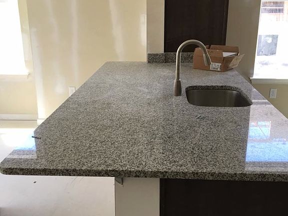 Huge Breakfast Bar!