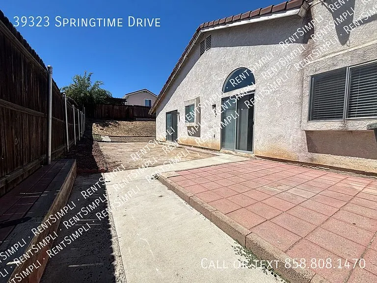39323 Springtime Dr — Photo 21