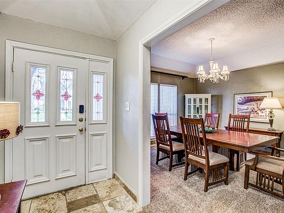 3rd image of 4608 Riverforest Dr