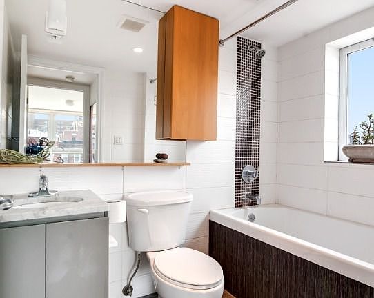 5th image of 868 Metropolitan Ave APT 3B