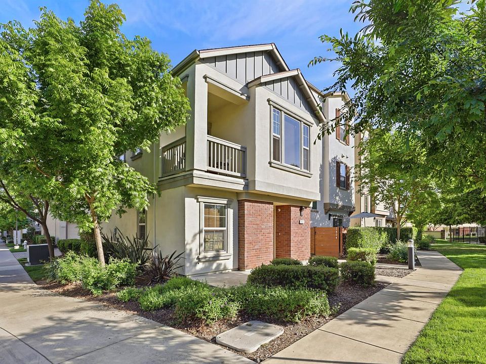 1st image of 2604 Cleat Ln