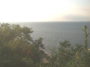 68 Eastport Dr, Sound Beach, NY 11789