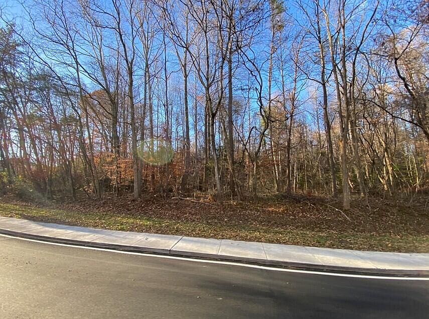 2nd image of 0 Dent St