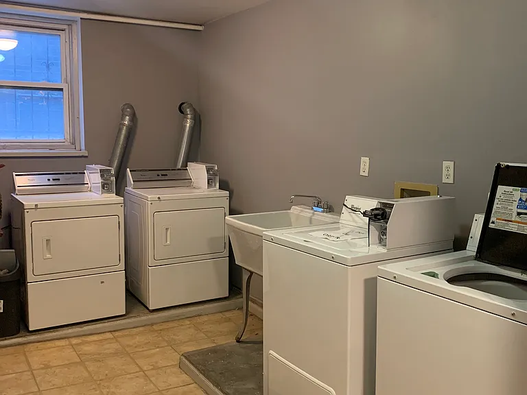 1750 N Pearl St #C7 — Photo 19