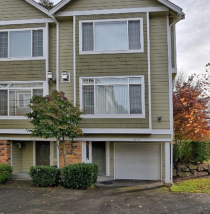 2nd image of 7224 NE 182nd St #8