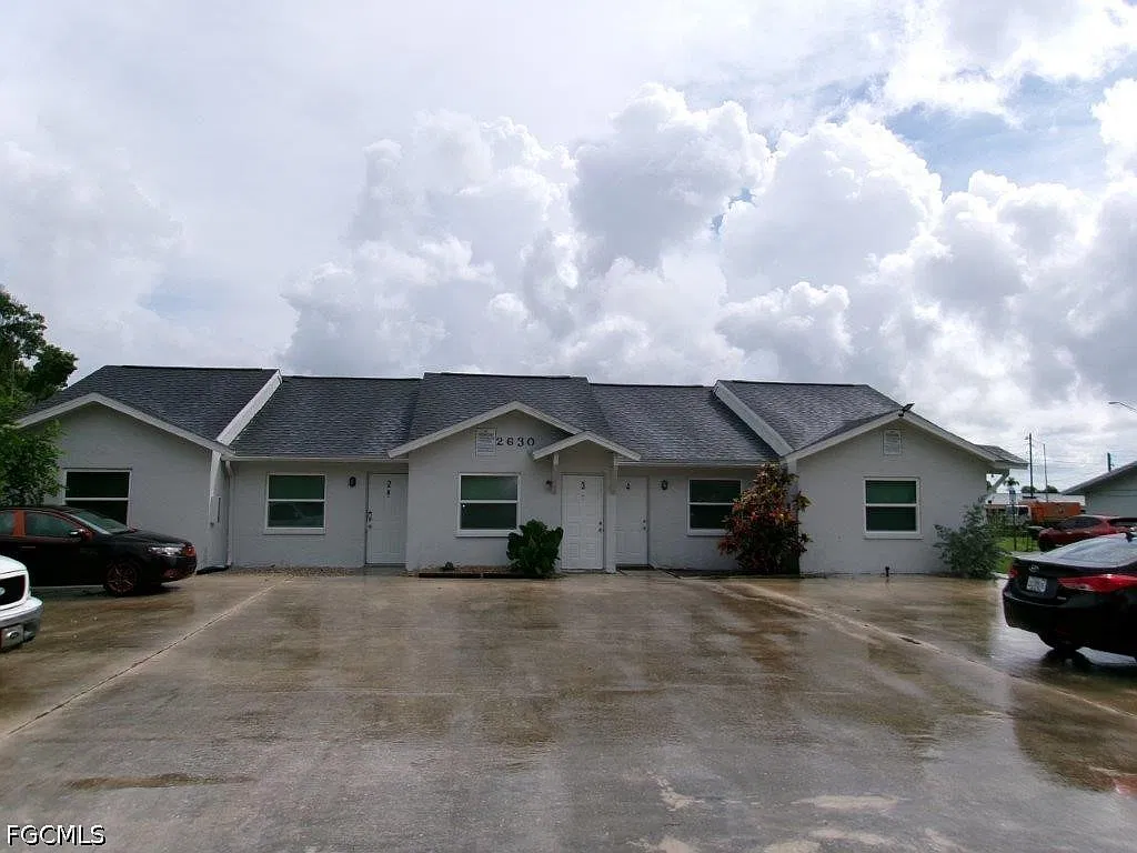 1 bed, 1.0 bath, 550 sqft, $875 — Photo 1