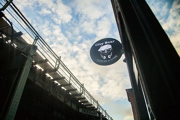 Rented by Cover Realty NYC | media 22