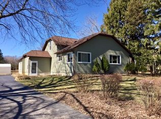 2420 90th St, Sturtevant, WI 53177