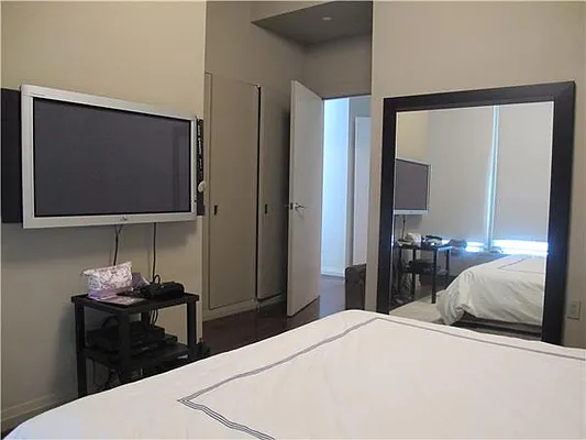 Rented by 212 Consulting Corp | media 42