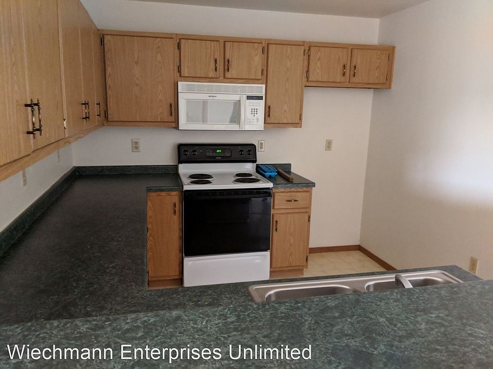 2nd image of 1073 Stillmeadow Ln #6