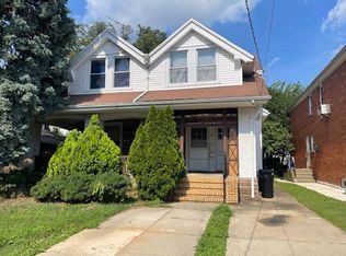 43-11 209th St UNIT 1, Bayside, NY 11361