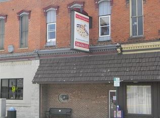 102 W Main St, Albion, IN 46701