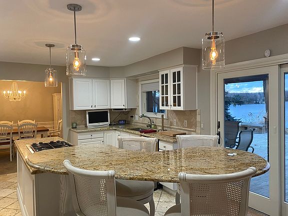 3rd image of 1244 Long Lake Ct