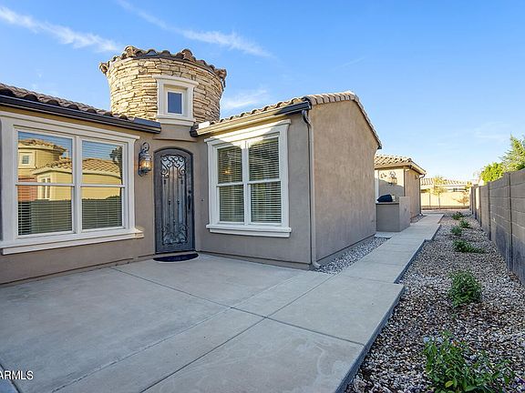 4th image of 2284 E Desert Broom Pl