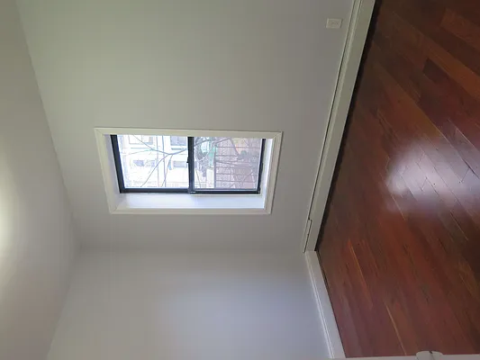 Rented by Success Guidance LLC | media 33