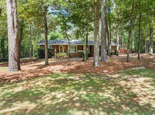 140 Rio Pinar Dr, Warner Robins, GA 31088