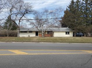 4740 Golden Valley Rd, Golden Valley, MN 55422