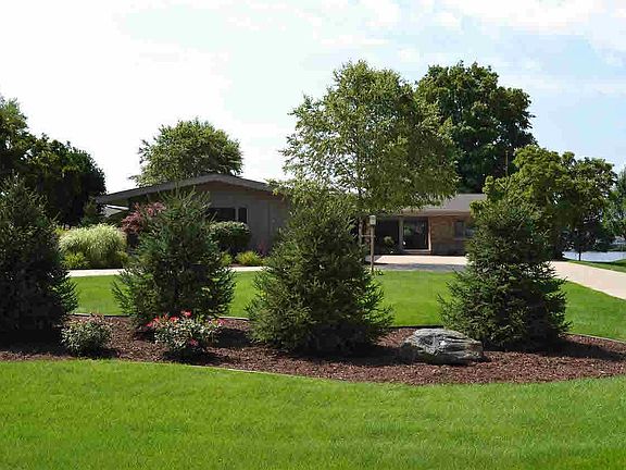 2nd image of 3029 Greenleaf Blvd