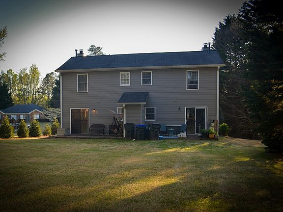 4th image of 2456 Fair Oak Ct