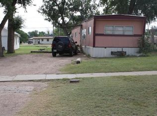 810 S Monroe St, Hugoton, KS 67951