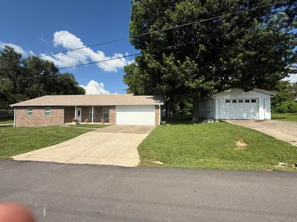 709 N Nettleton Avenue, Mansfield, MO 65704