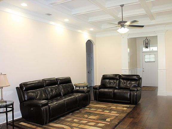 5th image of 3427 Norton Pl