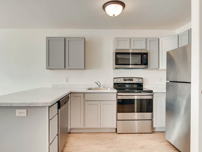 539 Justice Rd NW #105 — Photo 2