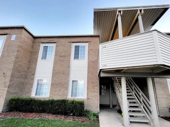 245 McDonnell Ave APT 248, Biloxi, MS 39531