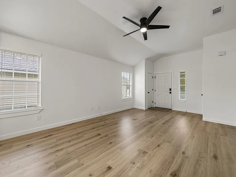 10234 Condor Loop — Photo 25