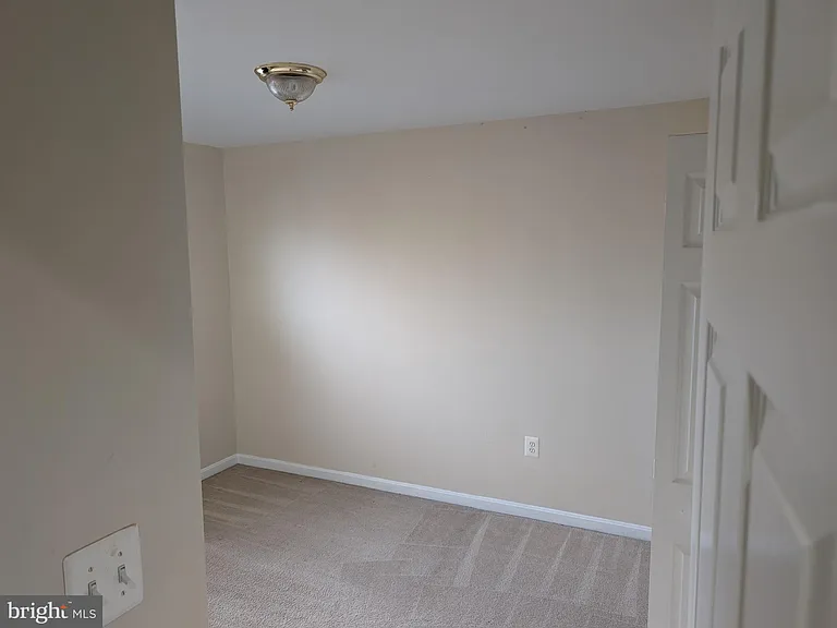 5502 Trout Run Rd — Photo 16