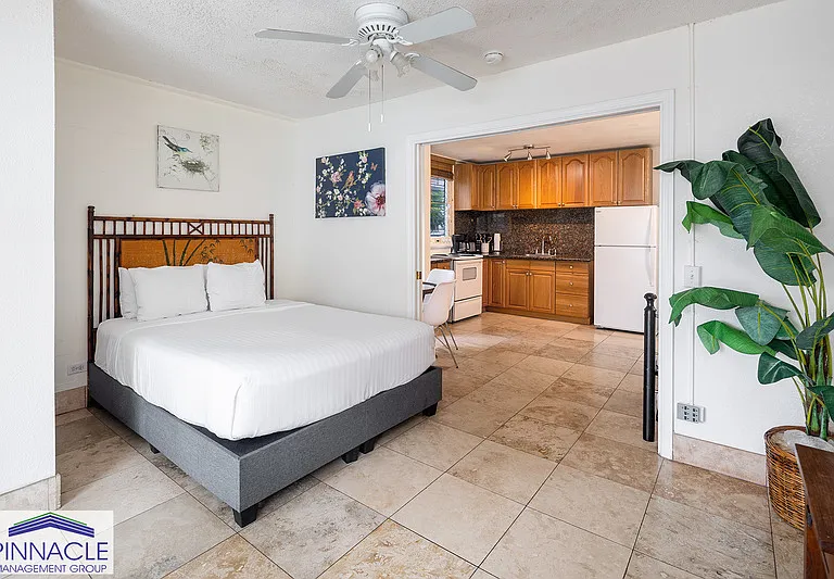 240 Liliuokalani Ave #302 — Photo 7