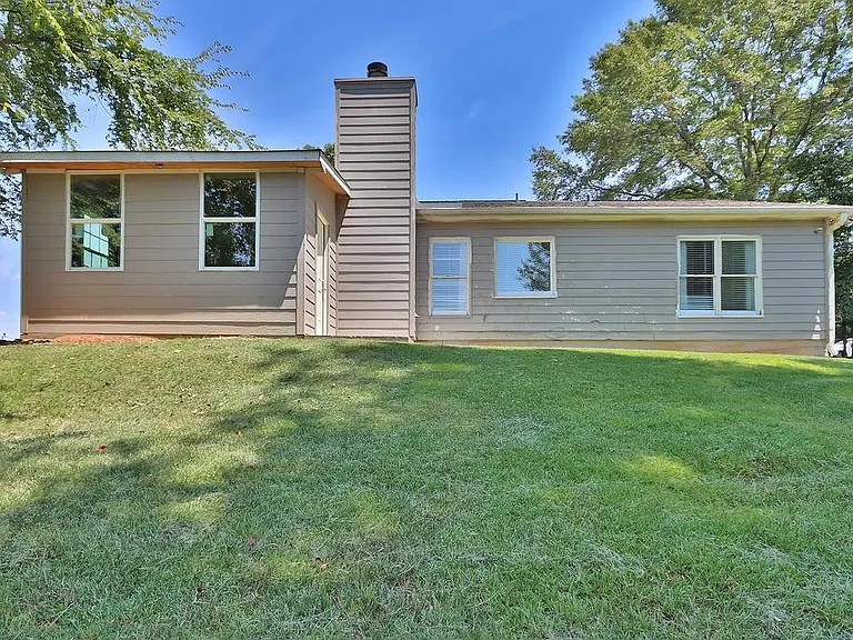 2348 Planters Cove Dr — Photo 7