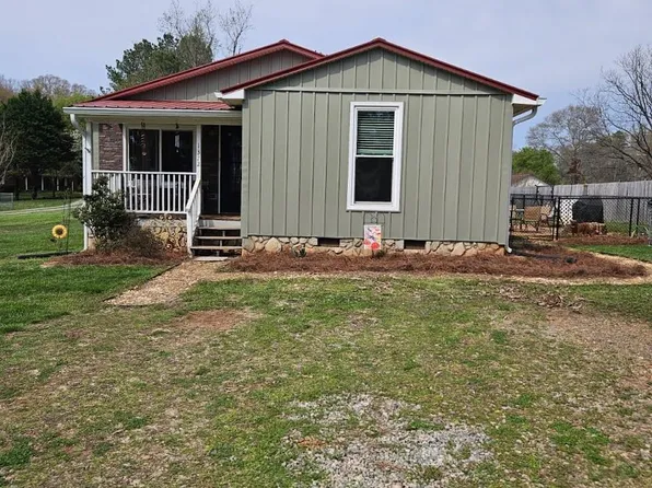 1372 Lucy Dr, Lincolnton, NC 28092