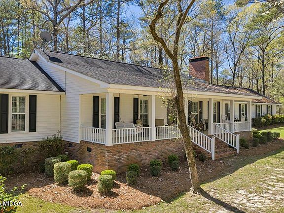 3rd image of 3601 Stuckey Rd