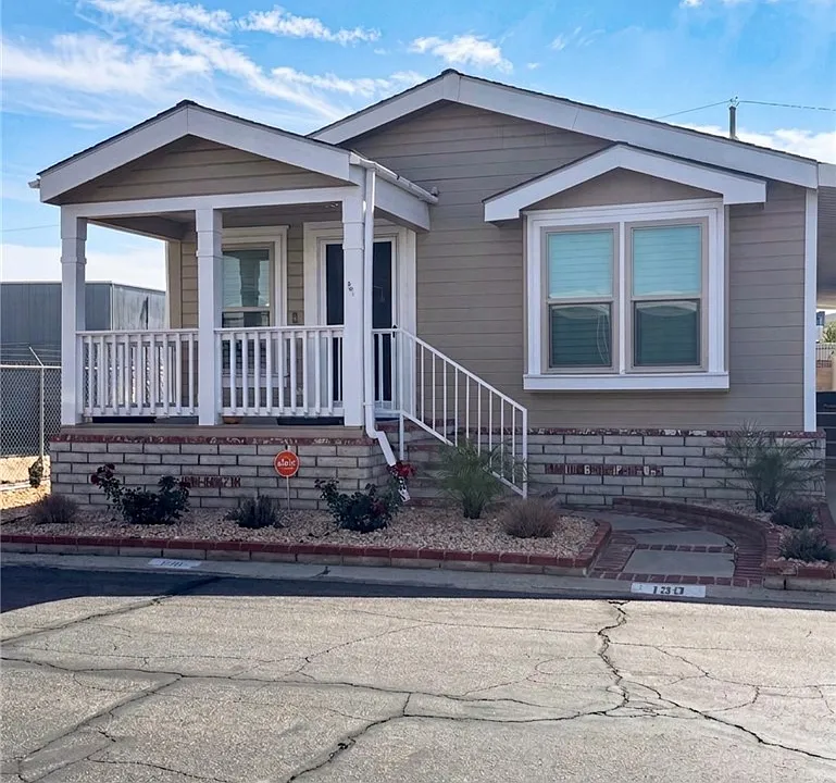 2205 W Acacia Ave #190
