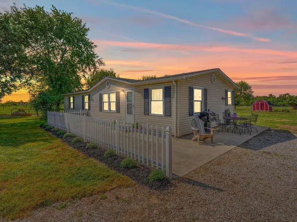 11201 Winchester Rd, Ashville, OH 43103