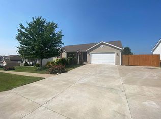 209 Blue Ridge Way, Vine Grove, KY 40175