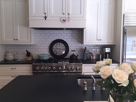 Kitchen new backsplash